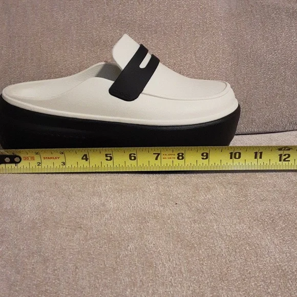 CROCS Black and Bone  Women's Mules Size W 7. - Picture 8 of 12